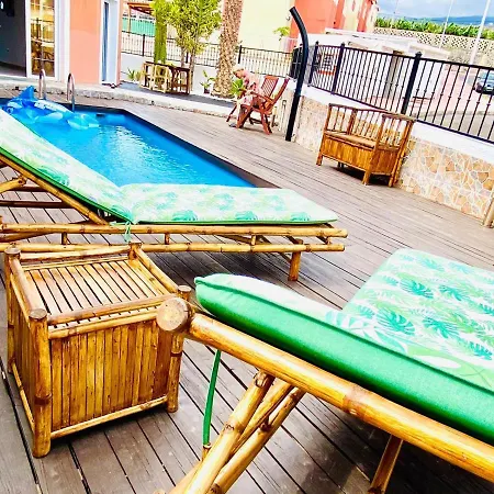 Private Pool 度假居 卡亚俄萨尔瓦赫