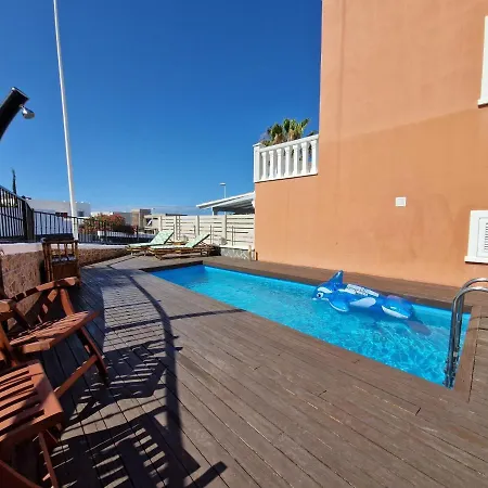 Private Pool * 卡亚俄萨尔瓦赫