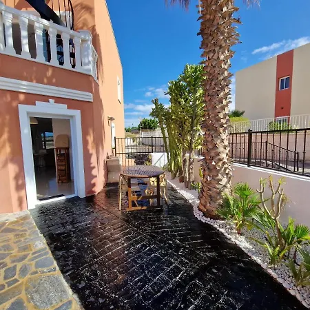 Private Pool Holiday home *